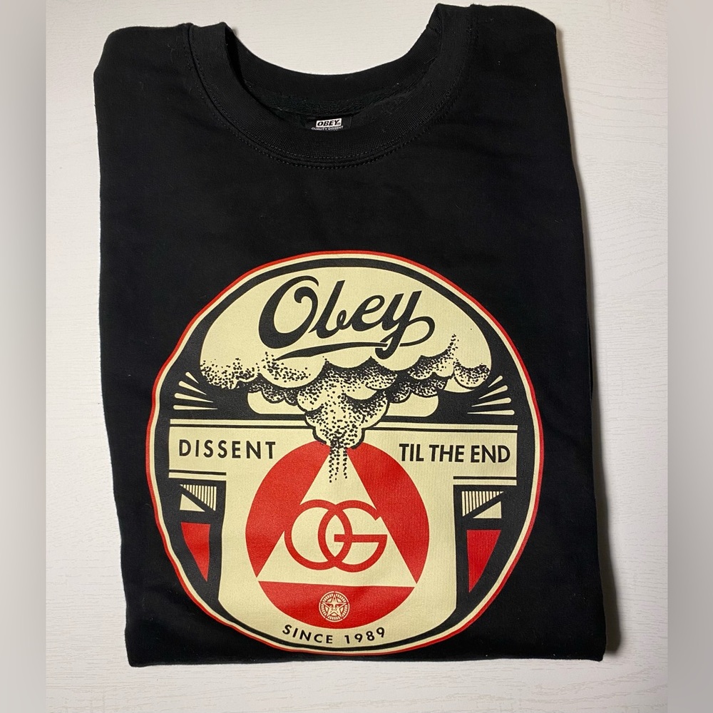 Obey Crewneck Sweater NWOT